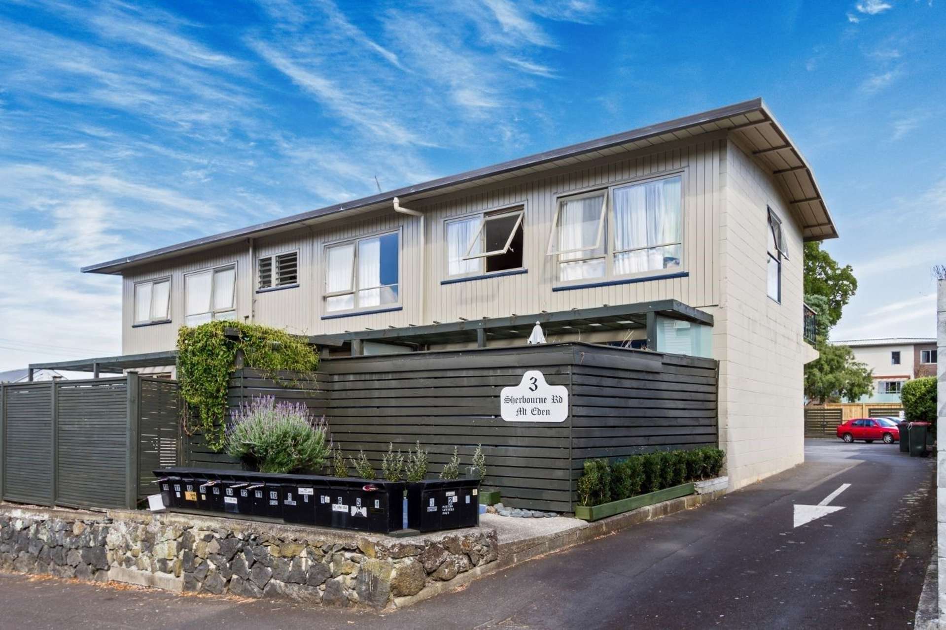 16/3 Sherbourne Road Mount Eden_0