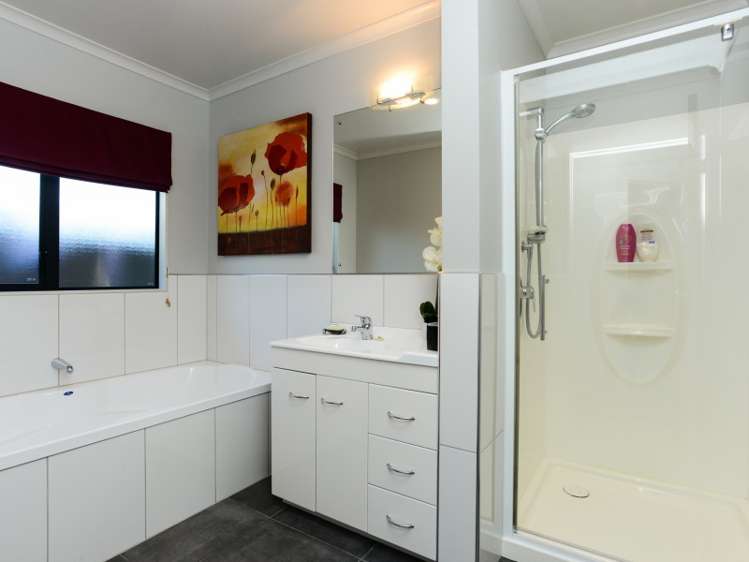 212 Frimley Oaks Frimley_13