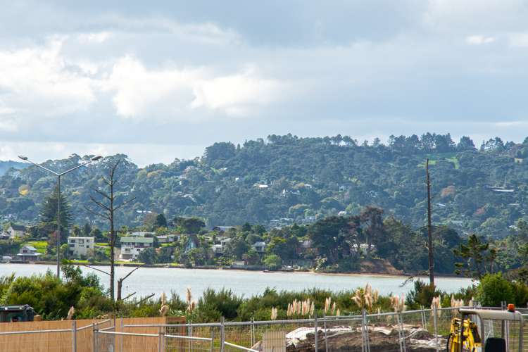 8 Teal Way Hobsonville_17