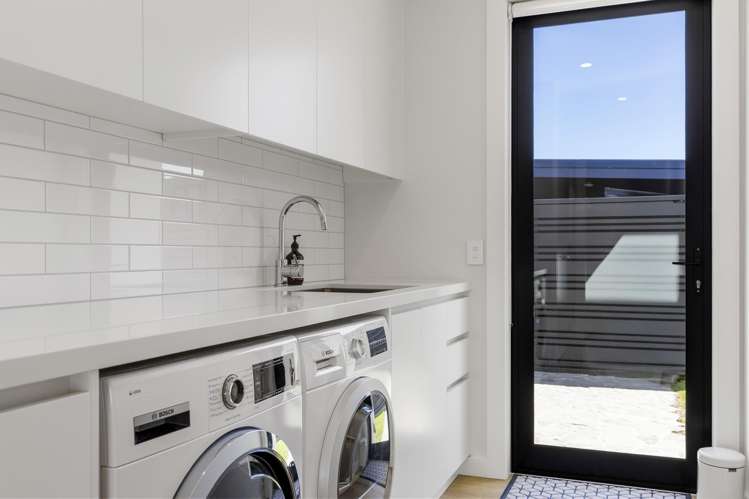 10 Kurapoto Lane Rainbow Point_22