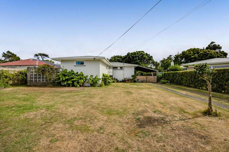 6 Charles Major Place Hawera_13