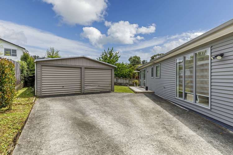 3 Julia Place Totara Vale_22
