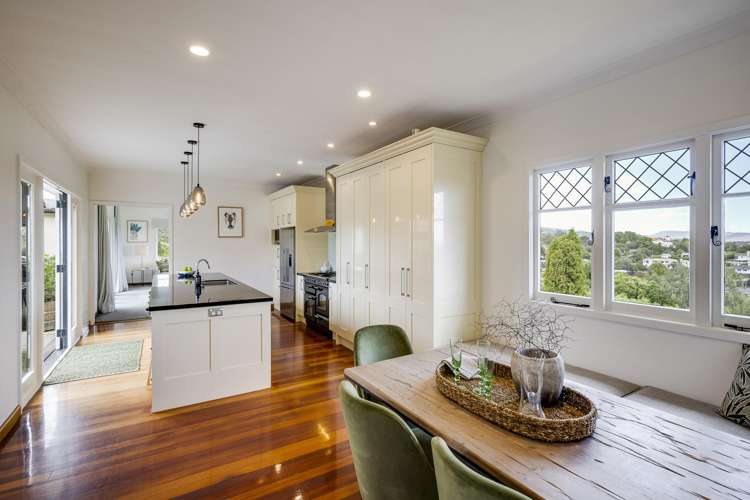 44 Busby Hill Havelock North_10