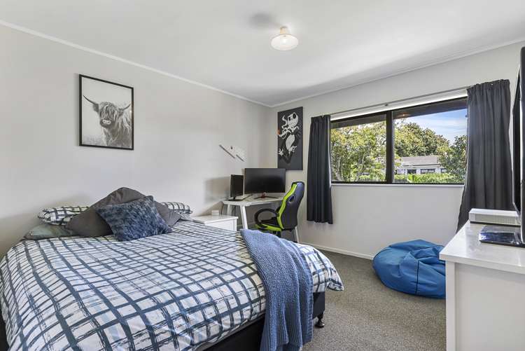 79b Beach Road Pahurehure_7