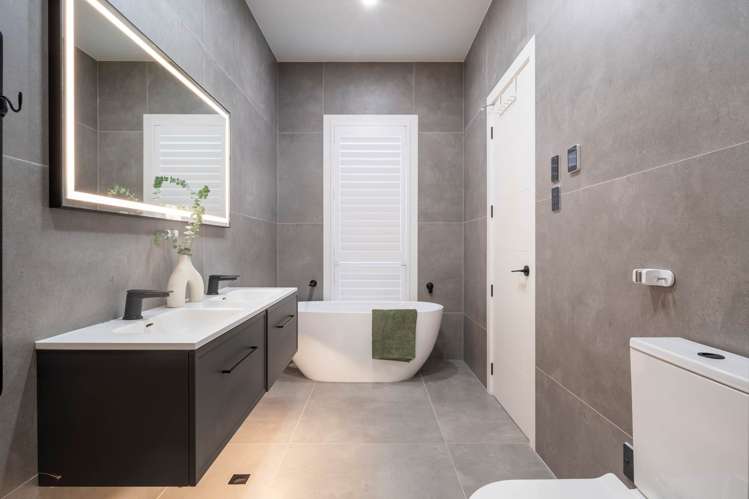 11 Te Rata Road Okura Bush_33