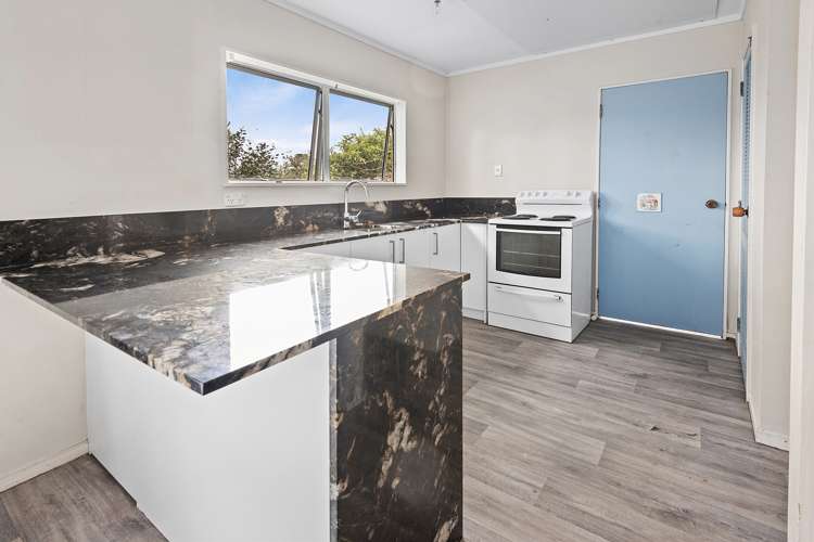 4b Townsend Place Tikipunga_1