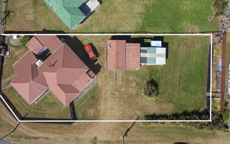 12 Roore Street Foxton Beach_2