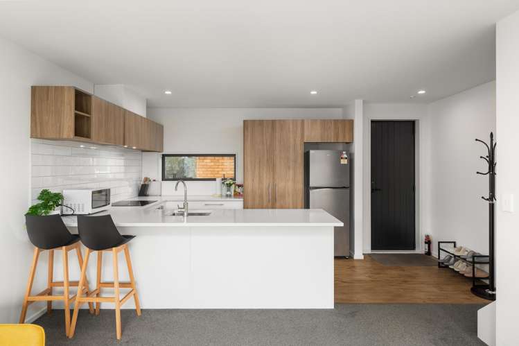 52E Picton Avenue_1
