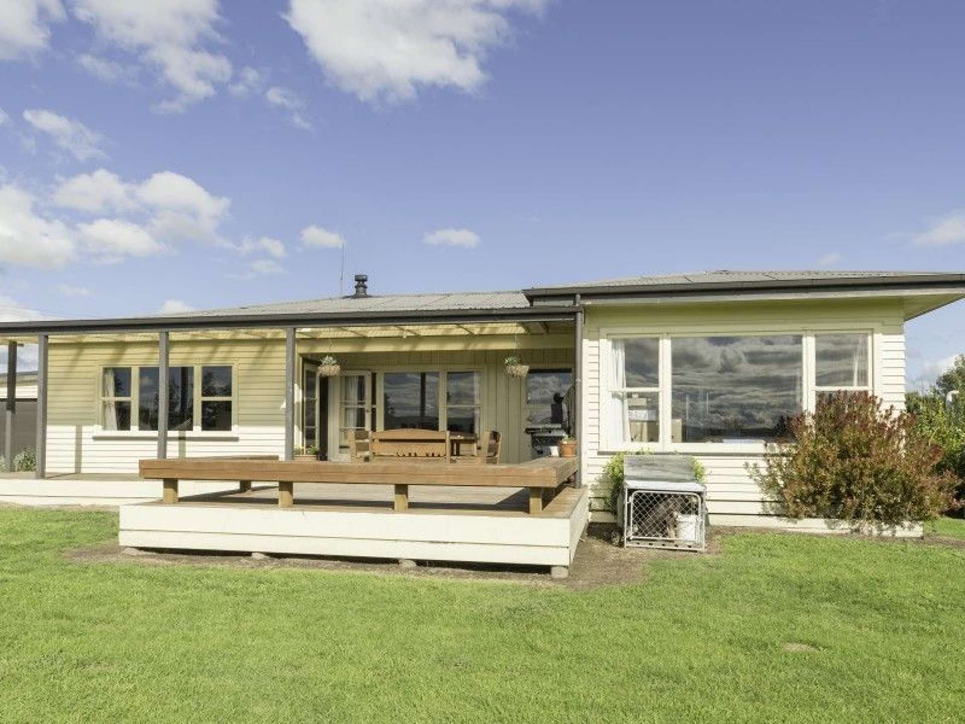 240 Racecourse Road Waipukurau and Surrounds_0