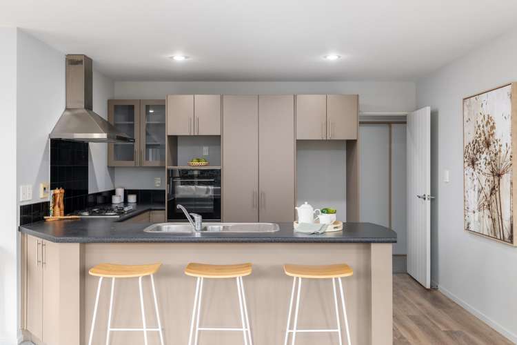 62 Kotuku Crescent Woolston_8