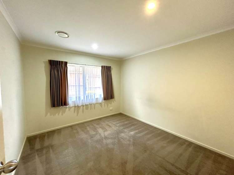 13 Muirlea Drive Flat Bush_11