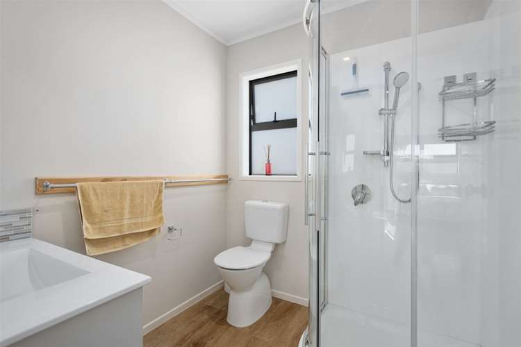 26 Arawa Avenue Maketu_16