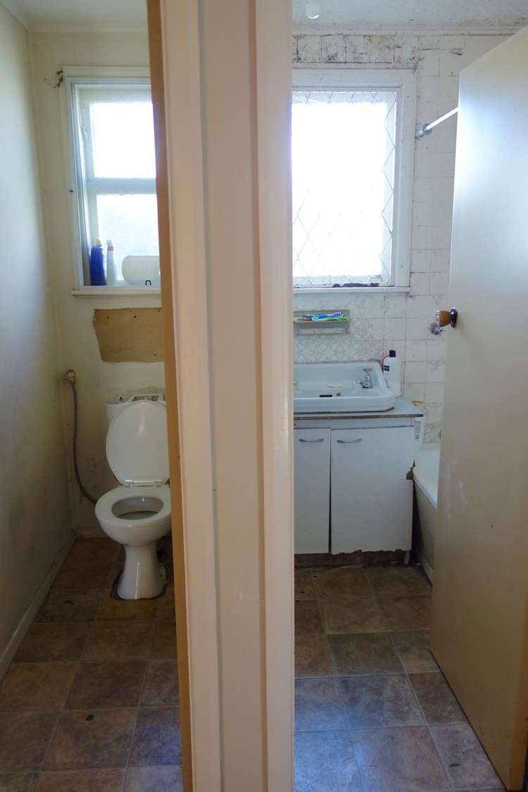 27 Tennyson Road Enderley_11