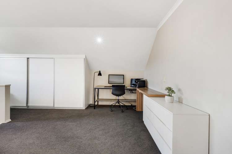 8 Deerfield Place Flat Bush_16