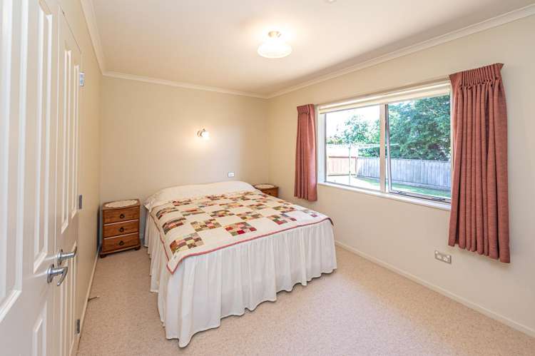 25 Bens Place Springvale_11