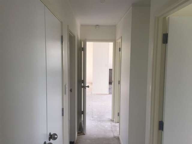 2/139 Clevedon Road Papakura_4