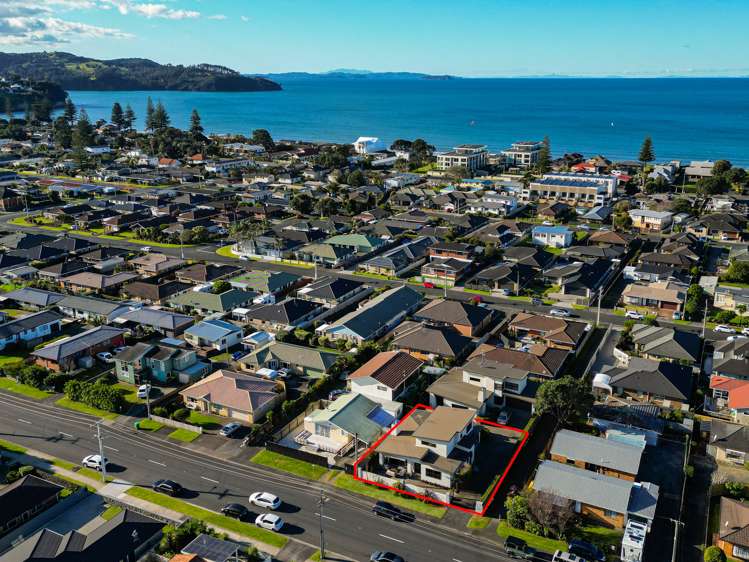 135 Centreway Road Orewa_21