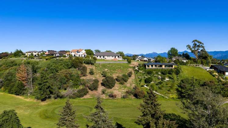 18 Golf View Close Fairhall_8