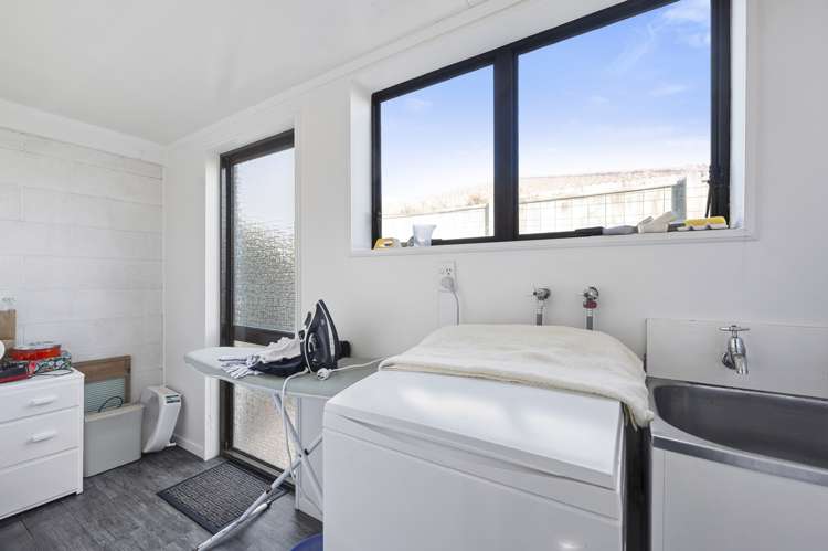 152a Ranolf Street Glenholme_11