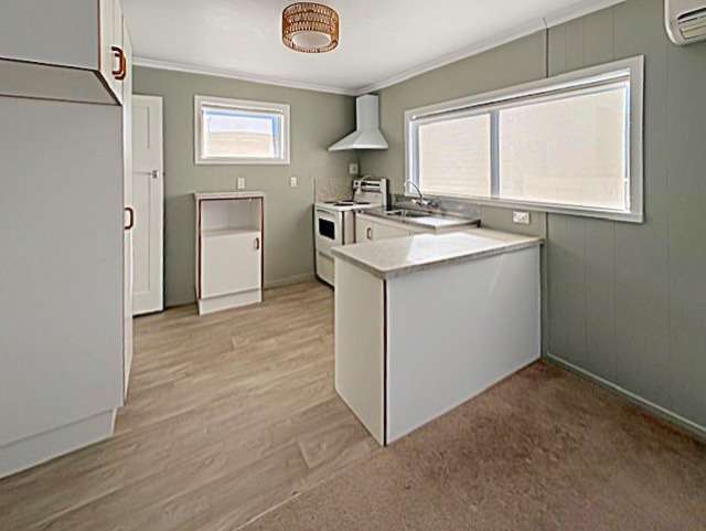 90 Seabury Avenue 1207_1