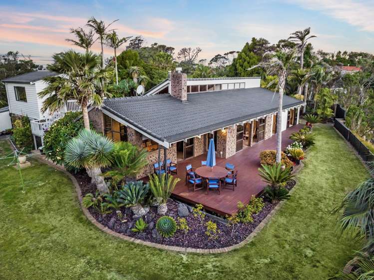 34 Motutara Road Muriwai Beach_29