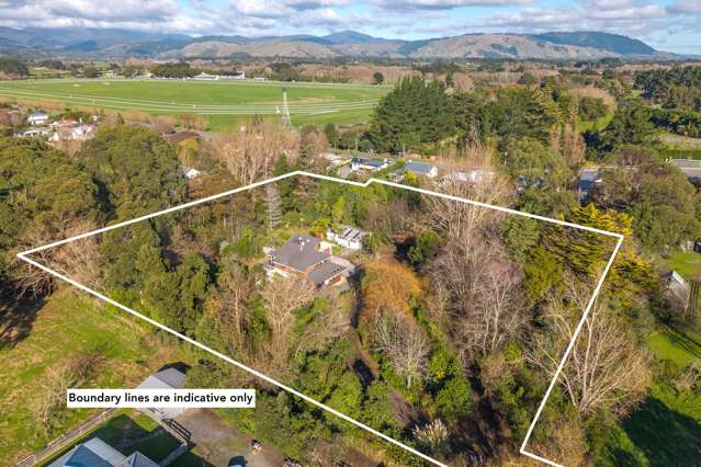 Spacious Country Living Awaits in Otaki!