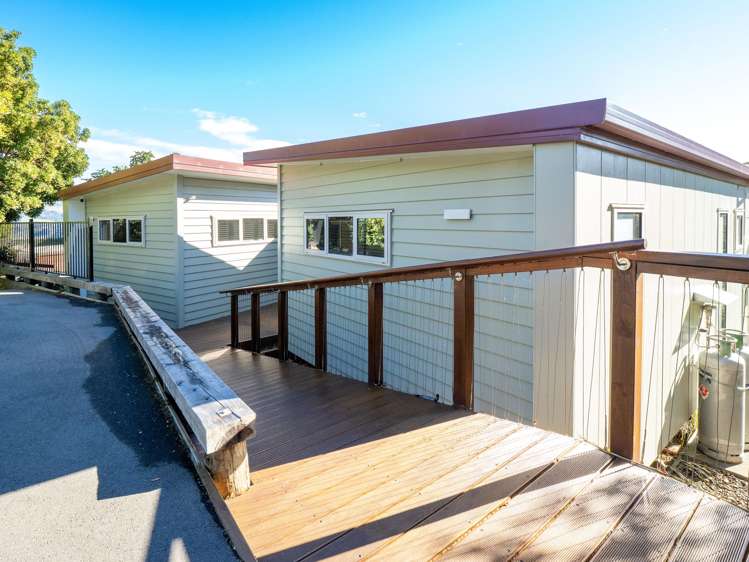 3 Ngaio Grove Robinsons Bay_28