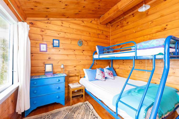 24 Koutu Beach Road Opononi_13