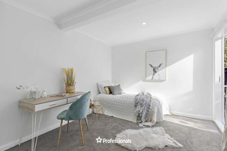 7 Hathaway Avenue Boulcott_13