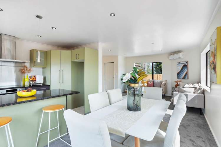 681 Te Atatu Road Te Atatu Peninsula_13