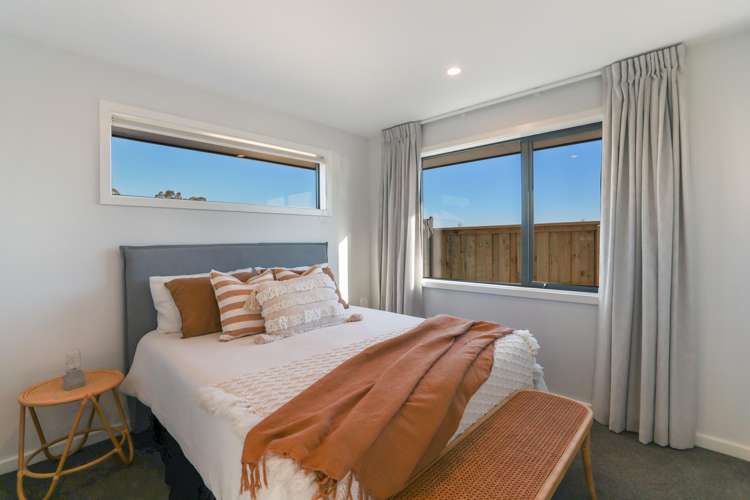 245 Racecourse Road Allenton_16