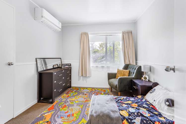 64 Pelorus Street Glenview_15