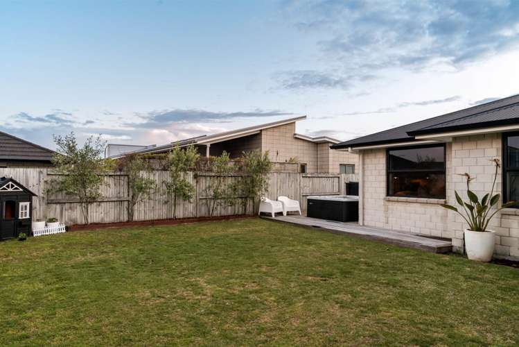 11 Livingstone Drive Papamoa_25