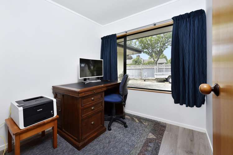 21 Malthouse Crescent Brightwater_16