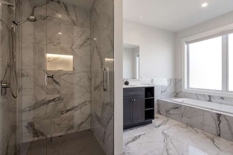 45 Alan Livingston Drive Cambridge_39