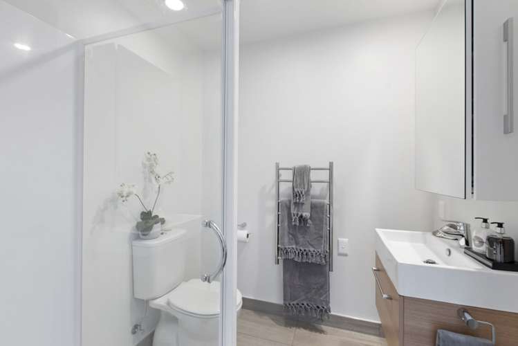 110/3 Bluegrey Avenue Stonefields_4