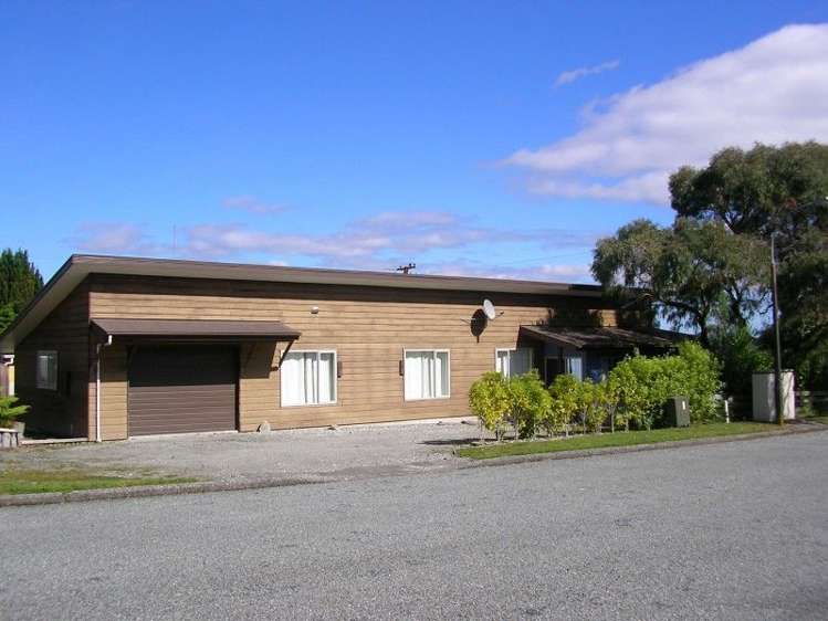 2185 Arnold Valley Road Moana_13