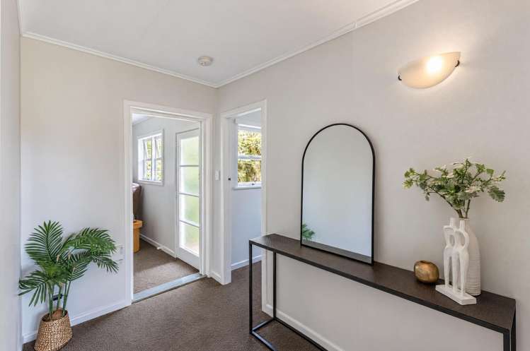 16 Montgomery Crescent Cockle Bay_12