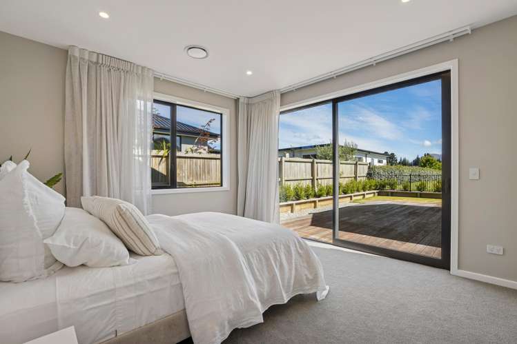 11 Rua Street Albert Town_22