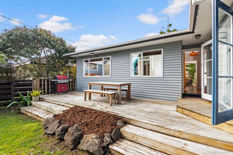 32 Konini Road Titirangi_10