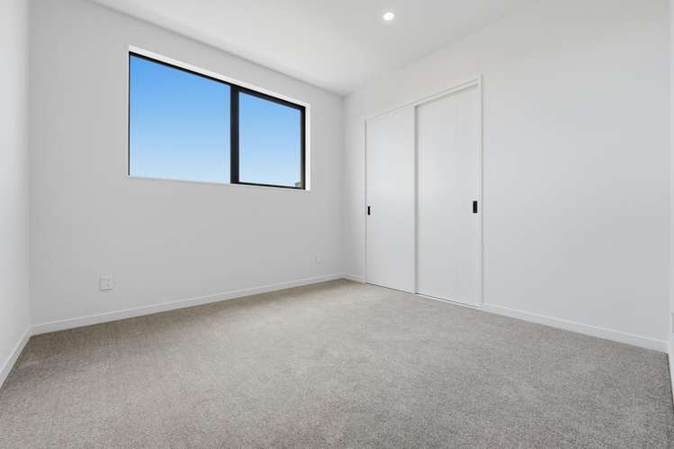 5 Halcyon Bay Lane Orewa_25