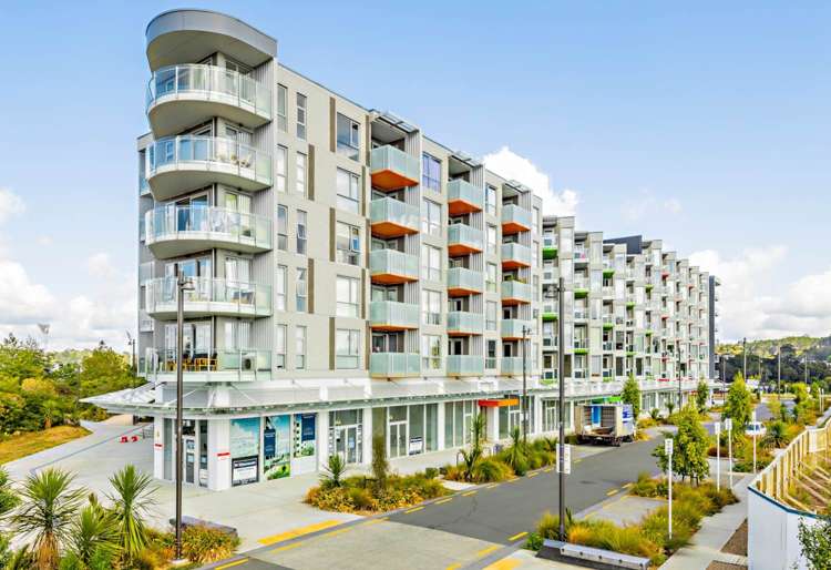 401/25 Don Mckinnon Drive 10862_11