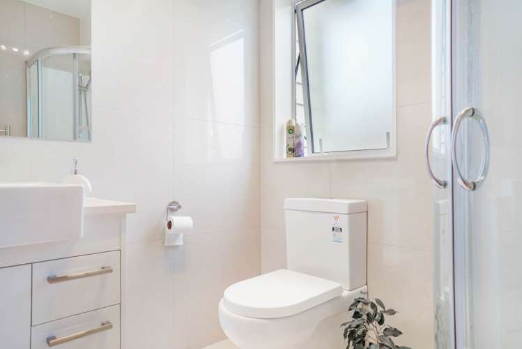 3 Papahou Lane Papatoetoe_16