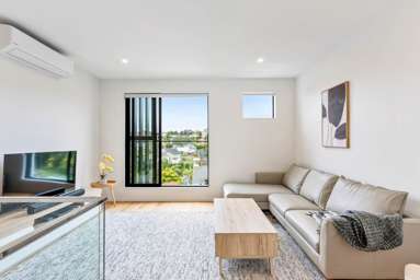 11/32 Karori Crescent_1