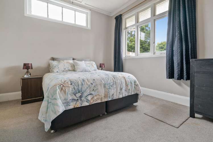 38 Gills Ave Papakura_11