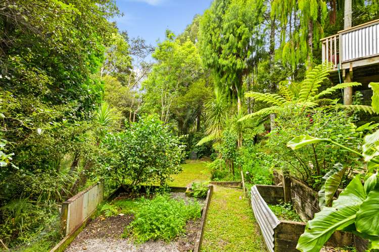 2 Janet Place Laingholm_5