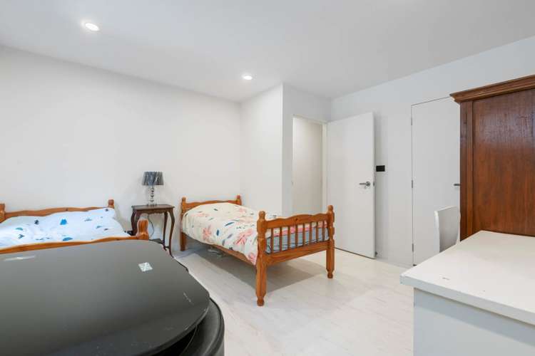 31b Wairau Road Forrest Hill_16