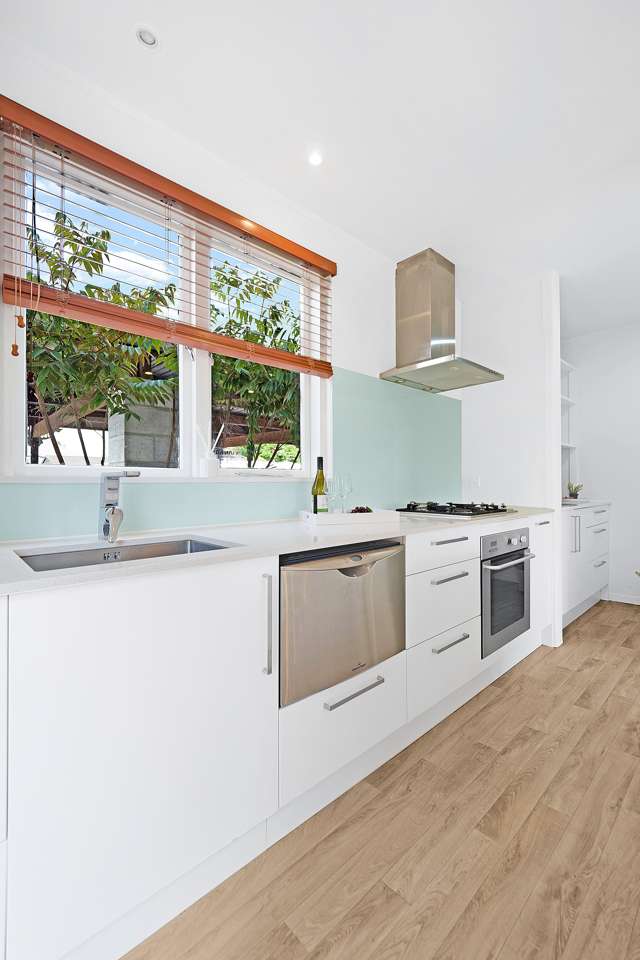 3/13 Janet Street Sunnyhills_2