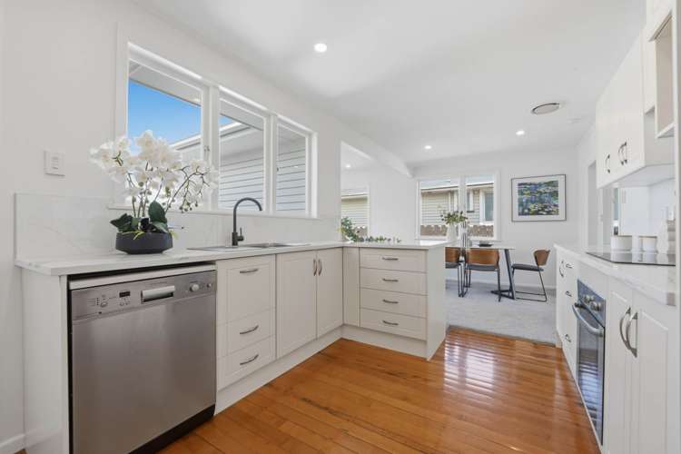 9 Meredith Street Blockhouse Bay_14