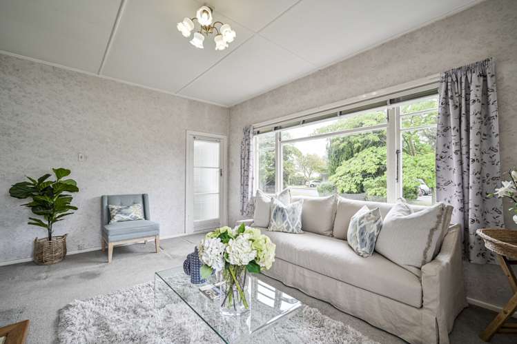 813 Lawrence Street Akina_5